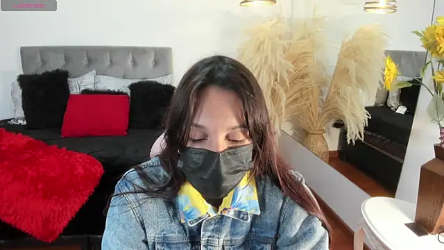 Nami sunny online show from January 2026 07:08:01 PM