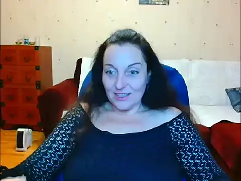 Alice3694 online show from April 2026 01:39:01 AM