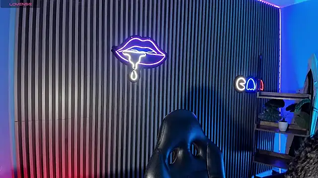 Jefer rick  online show from November 2025 12:49:02 PM