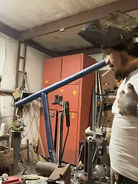 Snapshot of yomanfriend chatting on December 2024 05:40:02 AM yomanfriend online show from December 2024 05:40:02 AM