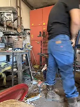 Snapshot of yomanfriend chatting on December 2024 04:32:01 PM yomanfriend online show from December 2024 04:32:01 PM