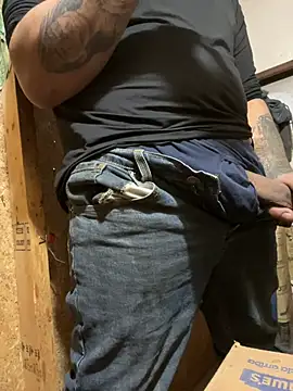 Snapshot of yomanfriend chatting on January 2025 08:54:02 PM yomanfriend online show from January 2025 08:54:02 PM