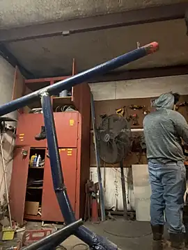 Snapshot of yomanfriend chatting on January 2025 02:29:01 AM yomanfriend online show from January 2025 02:29:01 AM