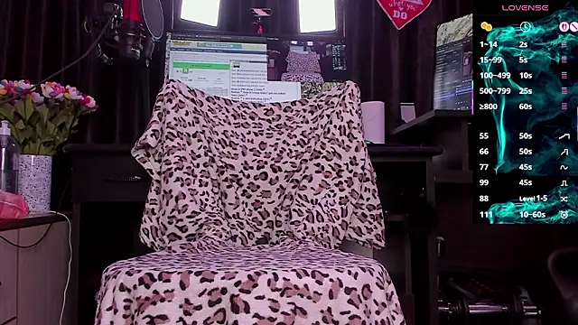 Snapshot of Raissa_sky26 chatting on February 2026 03:36:02 AM Raissa sky26 online show from February 2026 03:36:02 AM