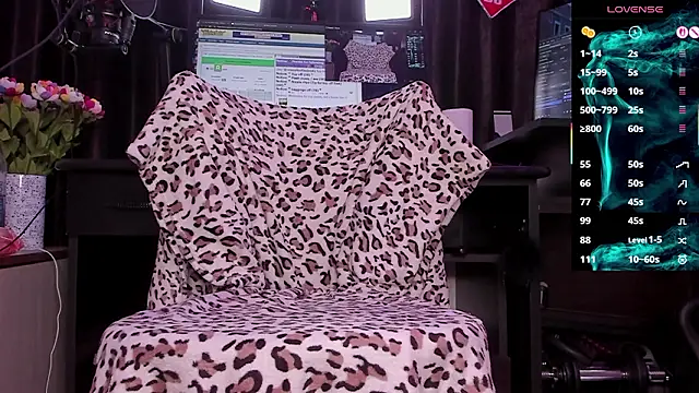 Snapshot of Raissa_sky26 chatting on February 2026 03:40:01 AM Raissa sky26 online show from February 2026 03:40:01 AM