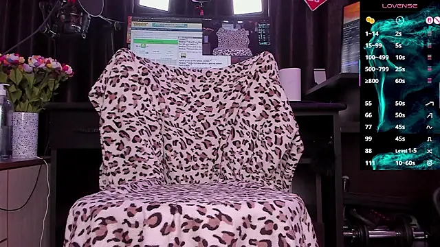 Snapshot of Raissa_sky26 chatting on February 2026 03:38:02 AM Raissa sky26 online show from February 2026 03:38:02 AM