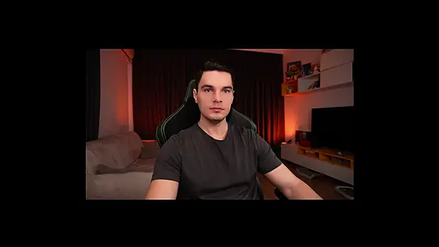 Snapshot of billypassion chatting on February 2025 05:41:01 AM billypassion online show from February 2025 05:41:01 AM