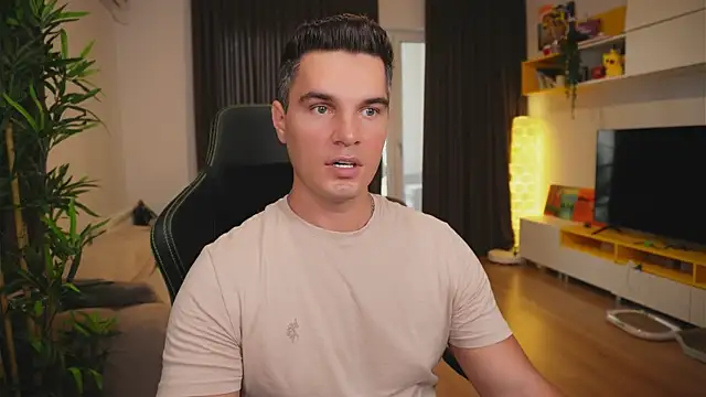 Snapshot of billypassion chatting on September 2025 01:33:02 PM billypassion online show from September 2025 01:33:02 PM