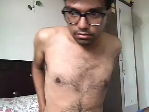 Snapshot of BoyzaraHatke chatting on June 2026 03:43:02 AM BoyzaraHatke online show from June 2026 03:43:02 AM