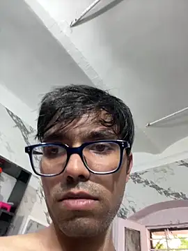 Snapshot of BoyzaraHatke chatting on June 2026 11:57:02 AM BoyzaraHatke online show from June 2026 11:57:02 AM