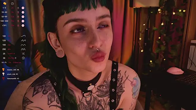 MichaellaMoon online show from February 2025 04:21:01 AM