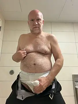 FLSexyGuy online show from April 2026 12:51:02 PM