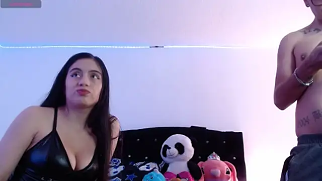 Bonny Bonss online show from April 2026 08:20:02 PM