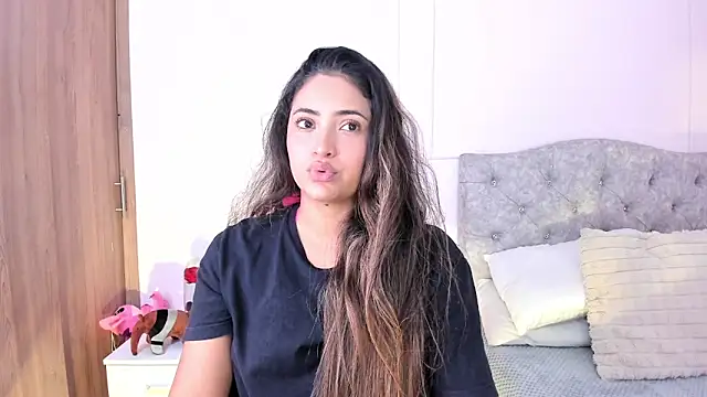 Isa squirt1 online show from December 2025 03:48:01 AM