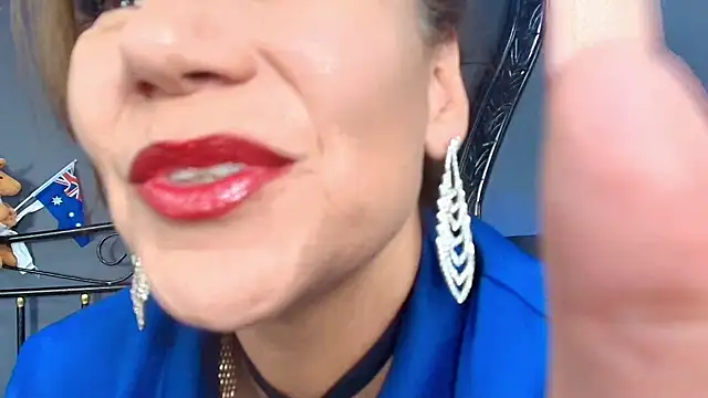 MelaniaKnauss online show from January 2025 08:02:01 PM