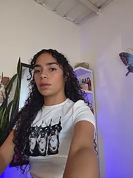 Snapshot of lali2gab chatting on May 2026 08:43:02 PM lali2gab online show from May 2026 08:43:02 PM