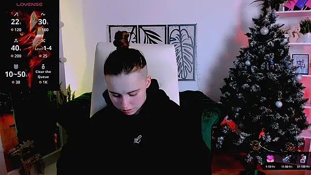 Dolly  Queen  online show from January 2025 11:17:01 PM