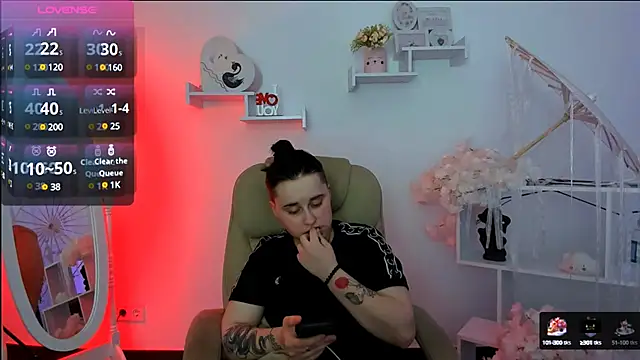 Dolly  Queen  online show from March 2025 12:29:02 AM