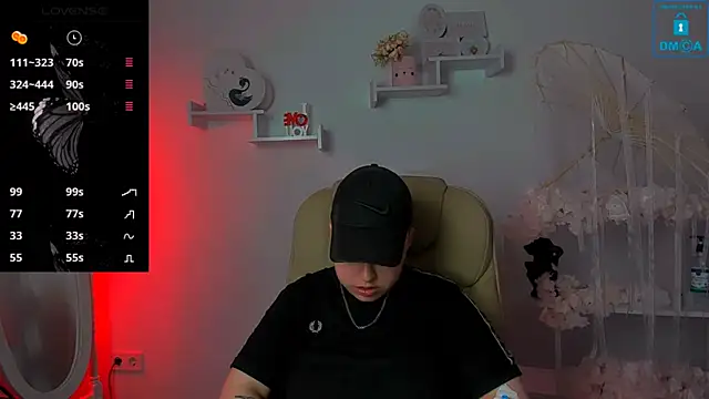 Dolly  Queen  online show from March 2025 08:15:02 PM