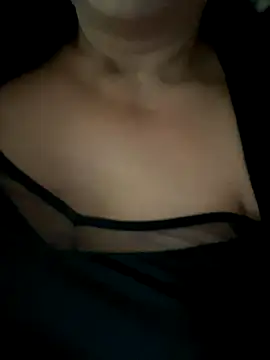 Snapshot of luna_14 chatting on October 2025 12:27:01 PM luna 14 online show from October 2025 12:27:01 PM