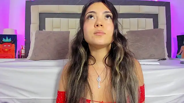 Snapshot of azumi_cutiepie_ chatting on February 2025 10:17:02 PM azumi cutiepie online show from February 2025 10:17:02 PM