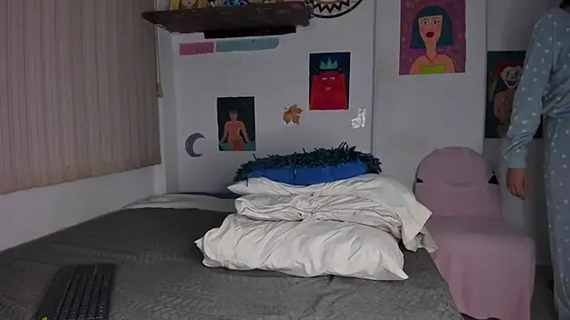 Snapshot of azumi_cutiepie_ chatting on March 2025 08:37:02 PM azumi cutiepie online show from March 2025 08:37:02 PM