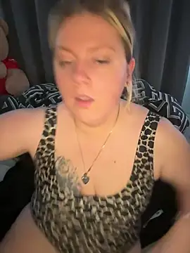 Blondiee3088 online show from February 2026 09:43:01 AM