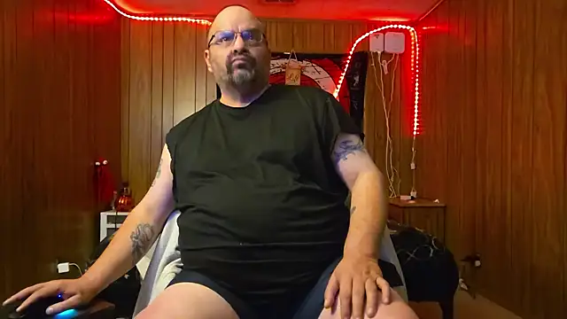 Snapshot of Black_Venom999 chatting on December 2024 01:46:01 AM Black Venom999 online show from December 2024 01:46:01 AM