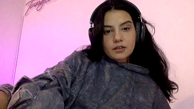 Snapshot of Mariasool chatting on December 2024 03:37:01 AM Mariasool online show from December 2024 03:37:01 AM