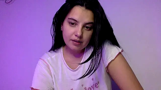 Snapshot of Mariasool chatting on March 2025 08:00:01 AM Mariasool online show from March 2025 08:00:01 AM