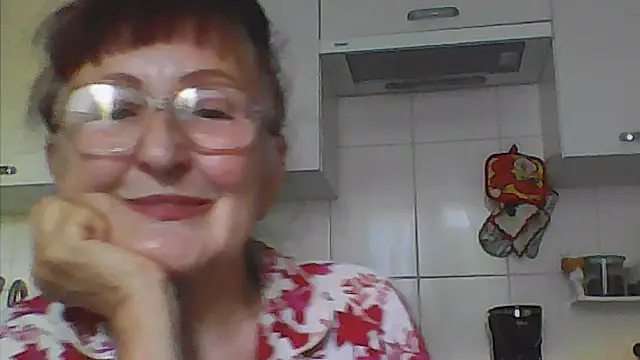 Snapshot of TanyaSweet634 chatting on July 2026 05:10:02 AM TanyaSweet634 online show from July 2026 05:10:02 AM