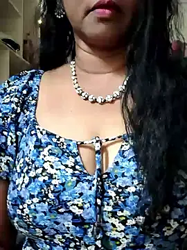 Snapshot of Bangarupapa chatting on February 2026 04:53:02 AM Bangarupapa online show from February 2026 04:53:02 AM