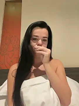 Snapshot of English-Chloe96 chatting on February 2026 06:42:02 AM English-Chloe96 online show from February 2026 06:42:02 AM