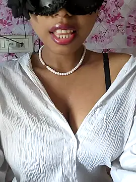 Snapshot of sandy_naughty chatting on June 2026 05:17:01 AM sandy naughty online show from June 2026 05:17:01 AM