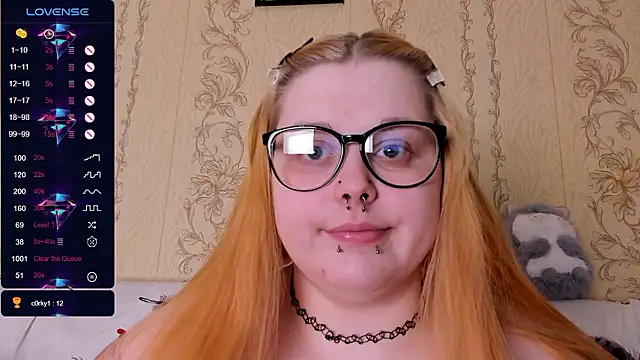 Crow Diam0nd online show from February 2026 01:02:02 AM