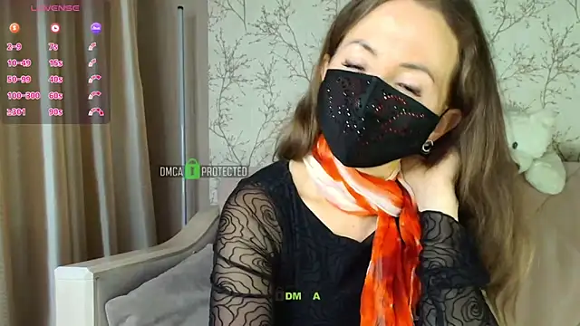 MilfeaN online show from October 2025 06:51:01 PM