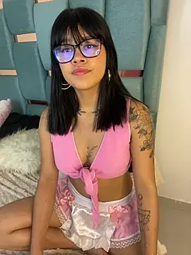 honeyy mia online show from February 2025 02:28:01 AM