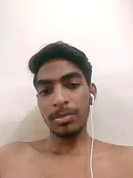 Snapshot of biggboyzz chatting on December 2024 10:45:02 AM biggboyzz online show from December 2024 10:45:02 AM