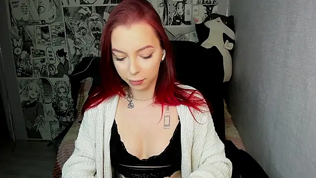 Martha Cameron online show from November 2025 08:12:01 PM