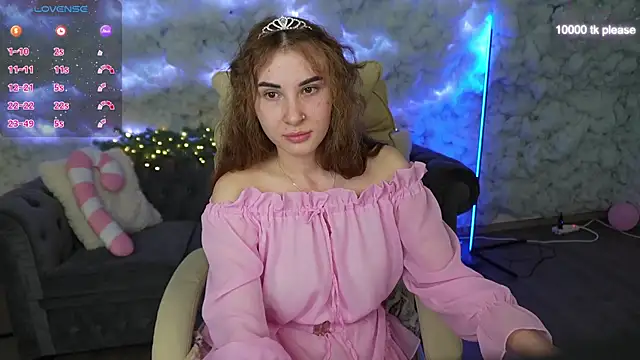 Snapshot of JennyyLuv chatting on January 2025 07:04:02 AM JennyyLuv online show from January 2025 07:04:02 AM