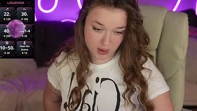 DonnaLustt online show from November 2025 09:46:02 PM