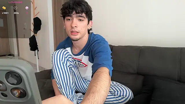 zenn rush1 online show from September 2025 12:53:01 PM