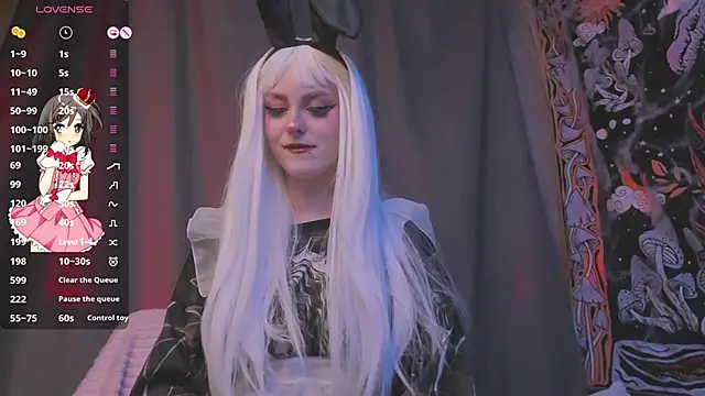 kissthasky online show from November 2025 11:06:01 PM