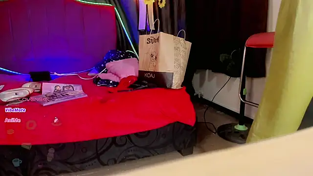 Snapshot of Gabyqueen70 chatting on February 2026 03:02:02 AM Gabyqueen70 online show from February 2026 03:02:02 AM