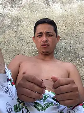 isacalejandroo online show from January 2025 03:03:01 PM