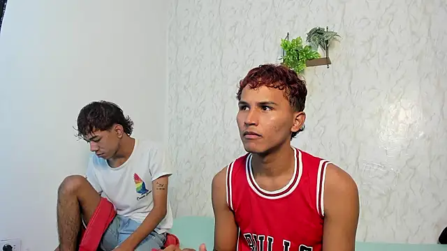 boys yourparty online show from March 2026 01:05:01 AM