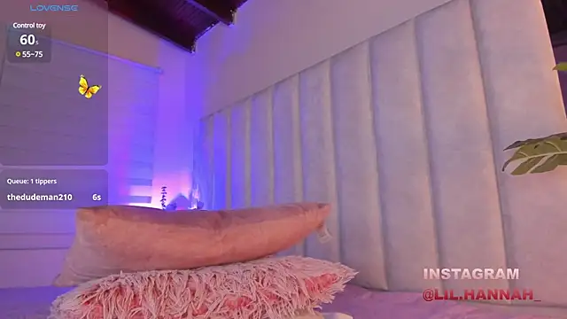 lil hanna18 online show from January 2025 03:24:01 PM