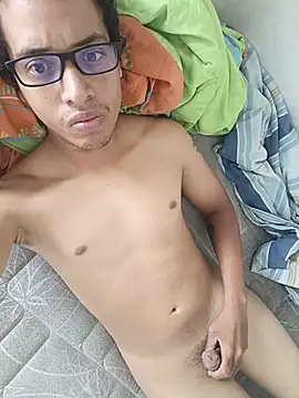 Snapshot of Fabianred chatting on August 2026 01:05:01 PM Fabianred online show from August 2026 01:05:01 PM