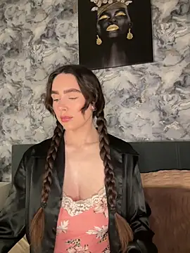 EmmaRosalie online show from March 2025 09:21:01 PM