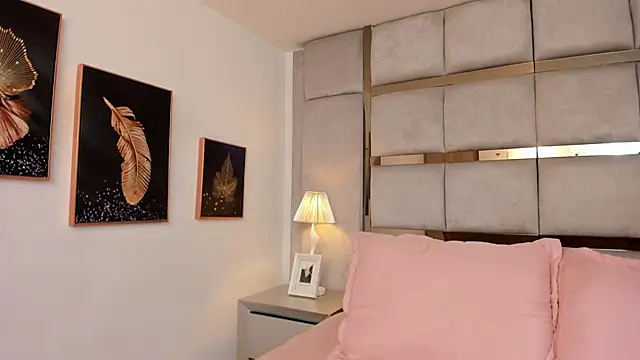 AmbarJensen online show from September 2025 12:09:01 PM